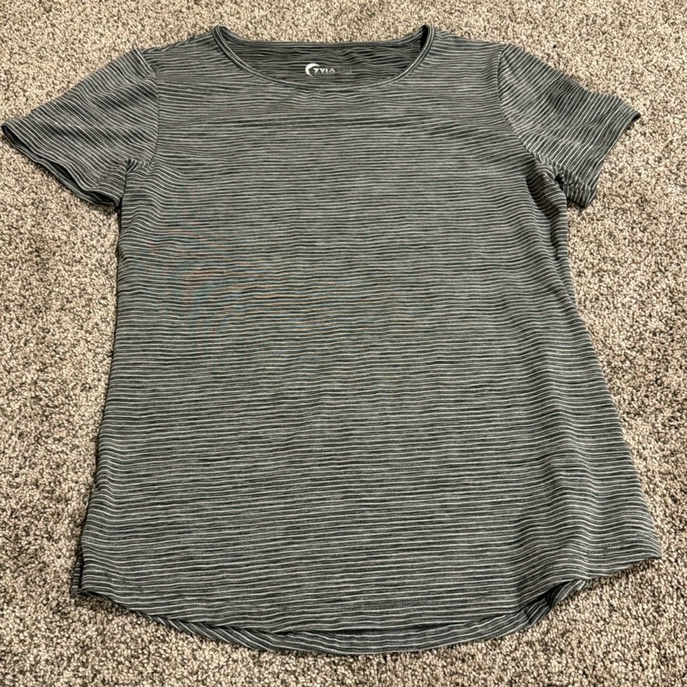 Zyia Gray Striped Tee